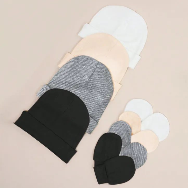 Set 12 piezas recién nacido: gorritos + guantes (0-3 m)