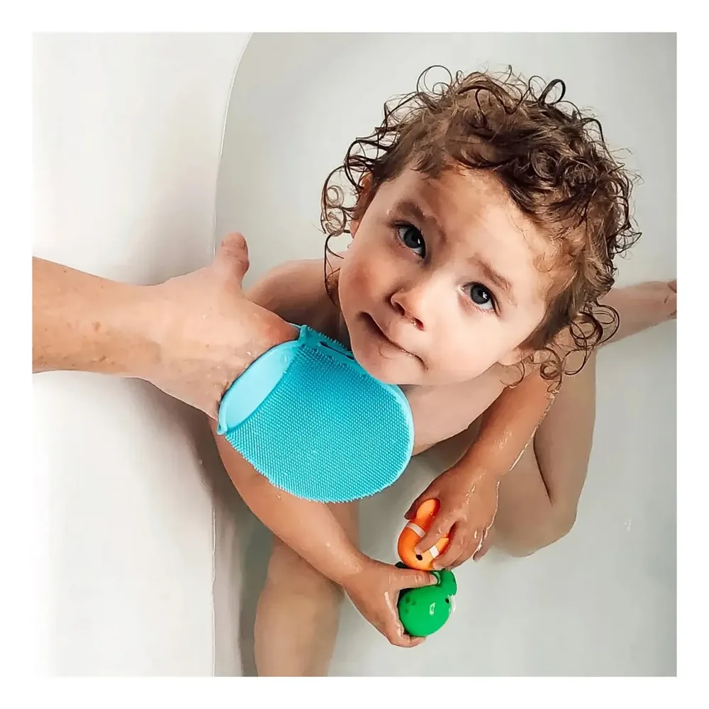 Frida Baby guante de baño 2 en 1 de silicona, con ventosa